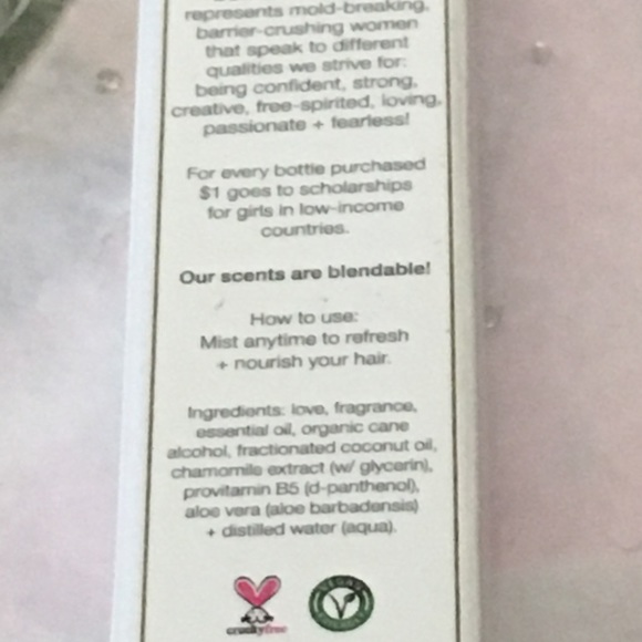 Lip Gloss & Cake heavy cream & scented hair mist. - Picture 5 of 6